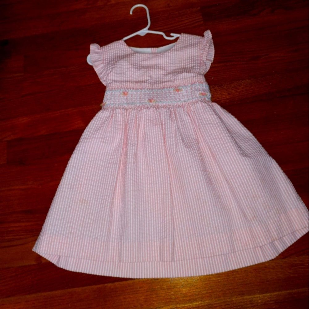 Girls dress